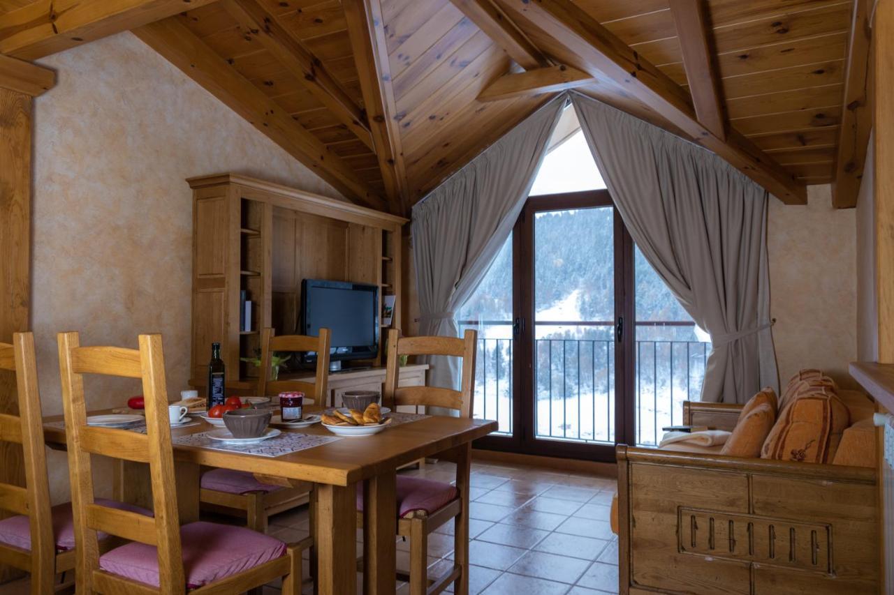Apartaments Els Llacs Bordes d'Envalira Bagian luar foto