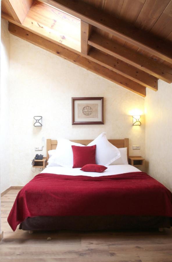 Apartaments Els Llacs Bordes d'Envalira Bagian luar foto