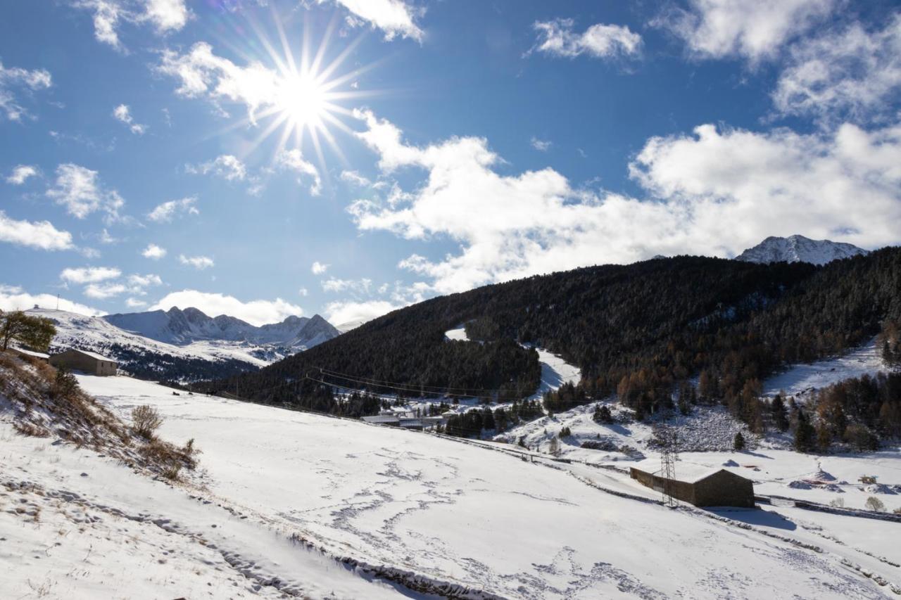 Apartaments Els Llacs Bordes d'Envalira Bagian luar foto